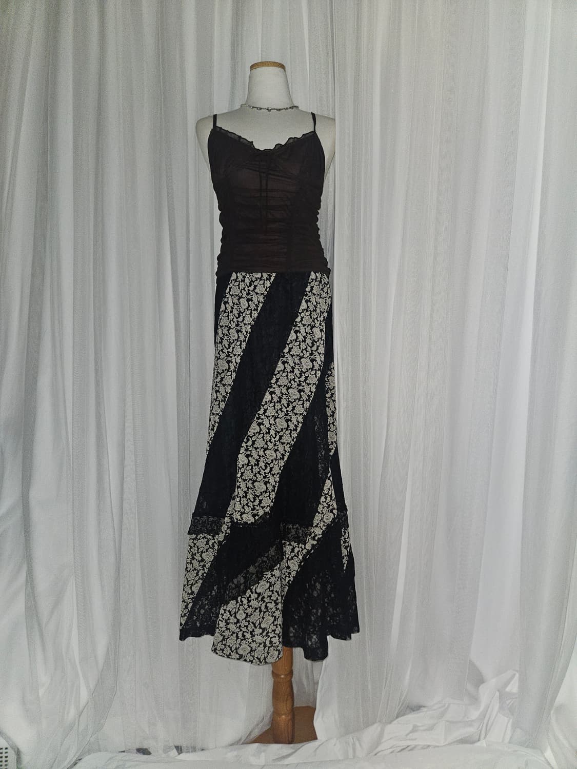 빈티지🖤 오네갸루 블랙 레이스 롱스커트 상품이미지1