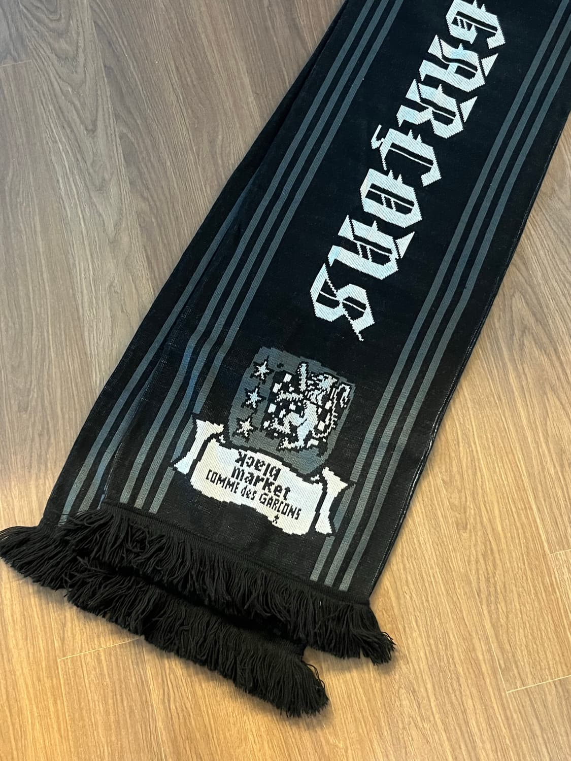 꼼데가르송 블랙마켓 머플러 블랙 F 상품이미지2