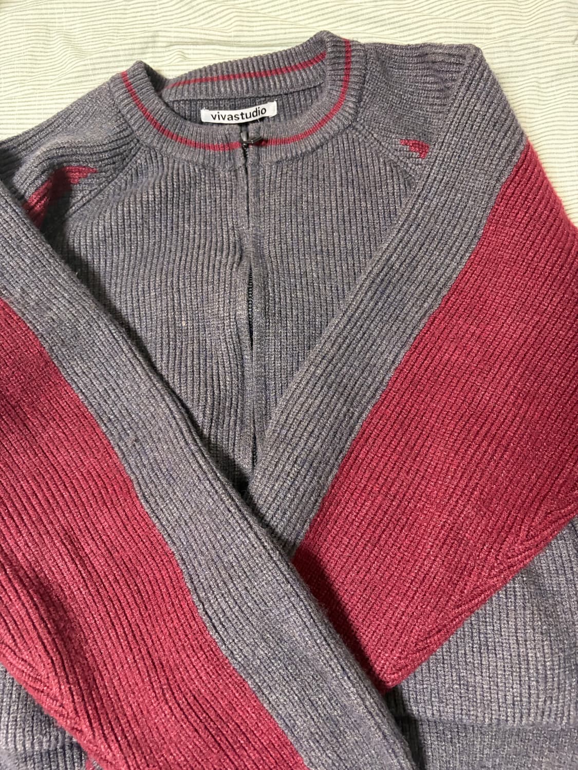 비바스튜디오 니트 가디건 상품이미지3