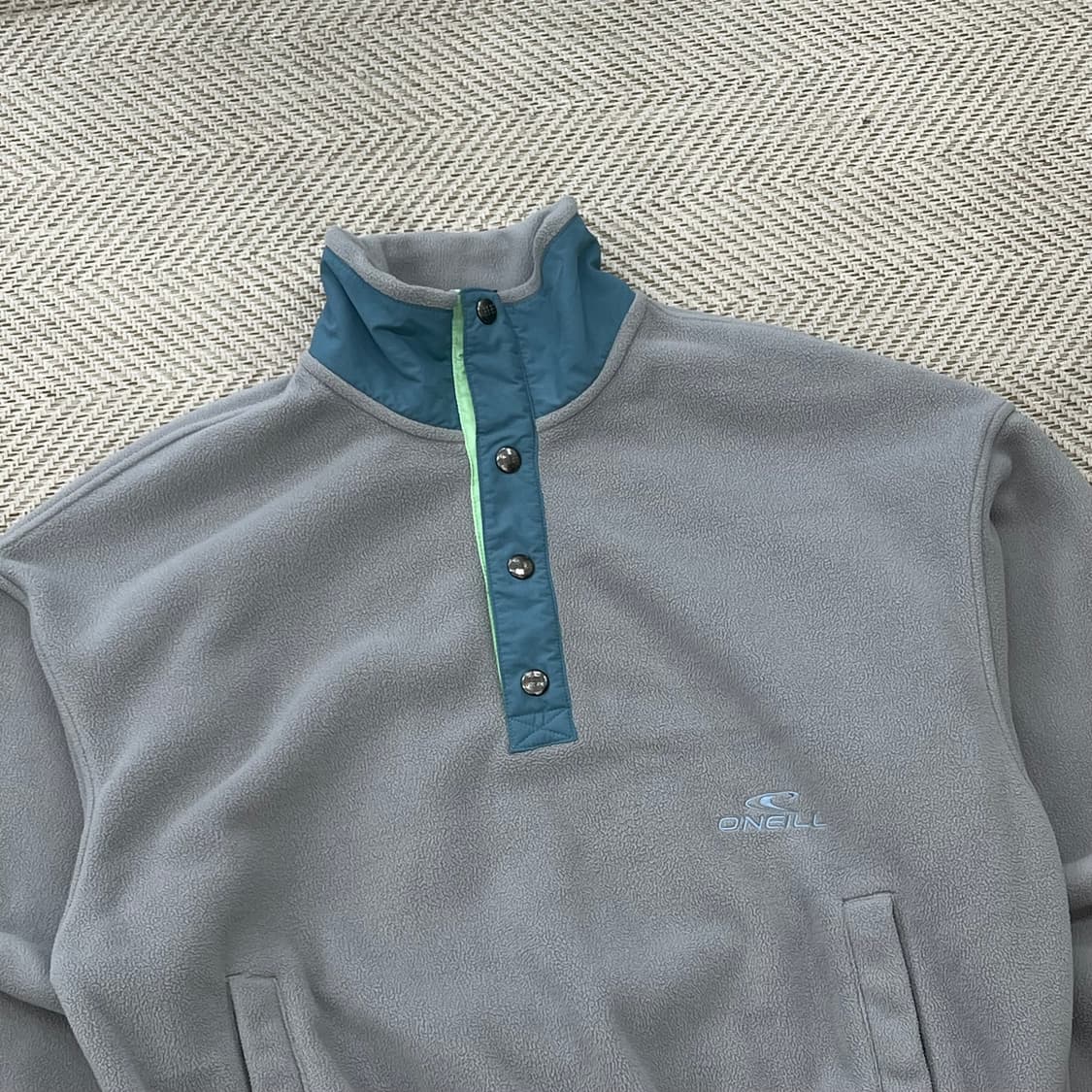 오닐 풀오버 플리스 r3051 상품이미지3