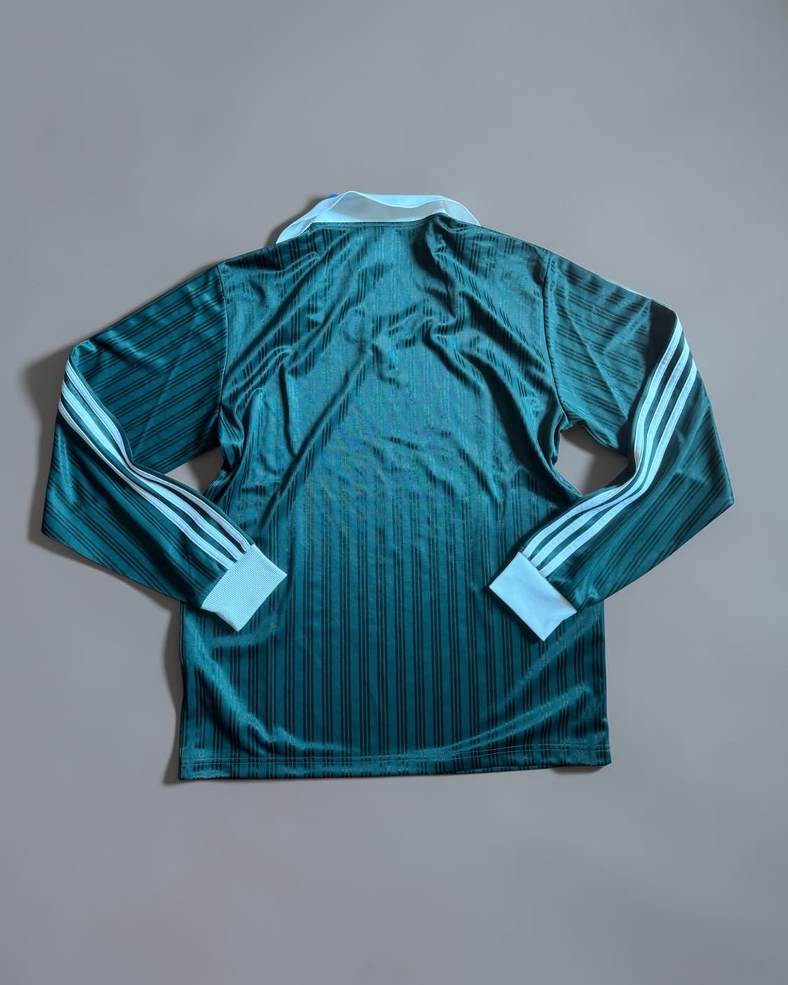 새제품 아디다스 풋볼 롱슬리브 상품이미지2