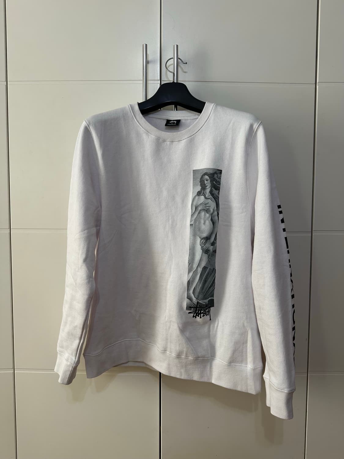 스투시 비너스 맨투맨 L사이즈 상품이미지1