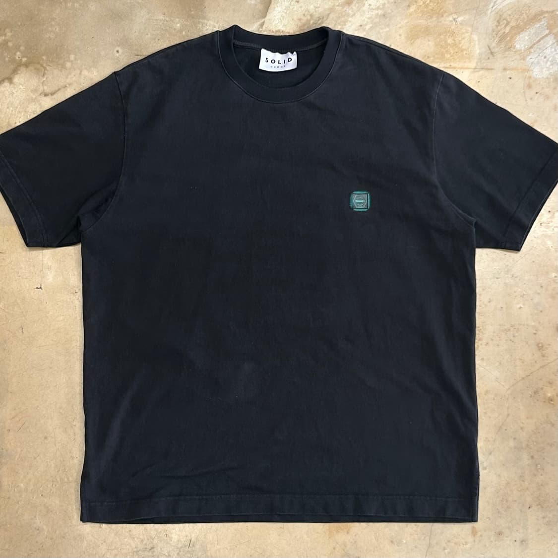 솔리드옴므 Black 반팔티  상품이미지3