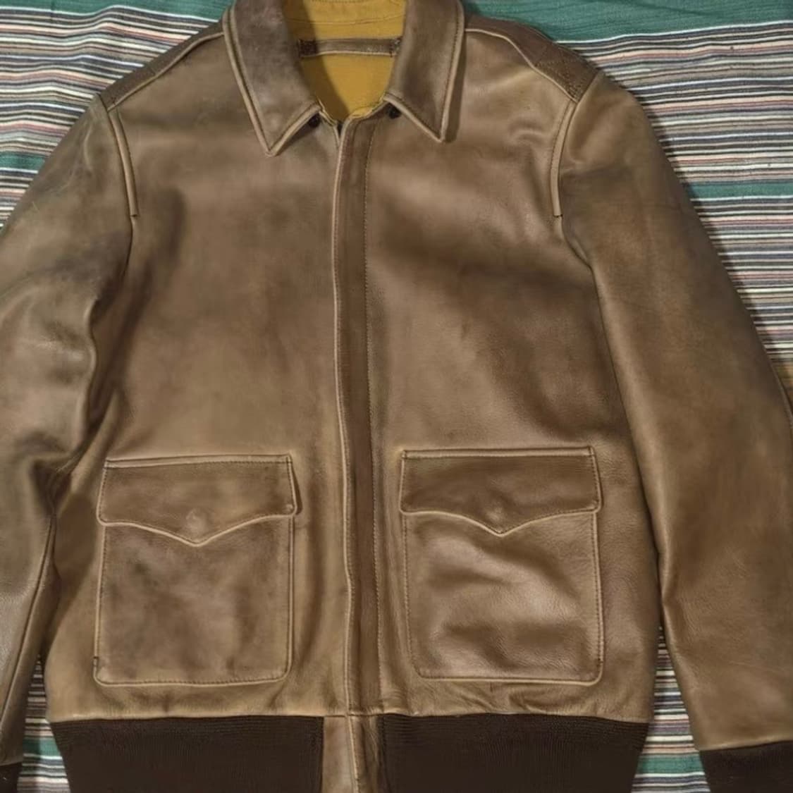 빈티지 A-2 리얼 카우하이드 레더 자켓 (헤비 워싱) 상품이미지3