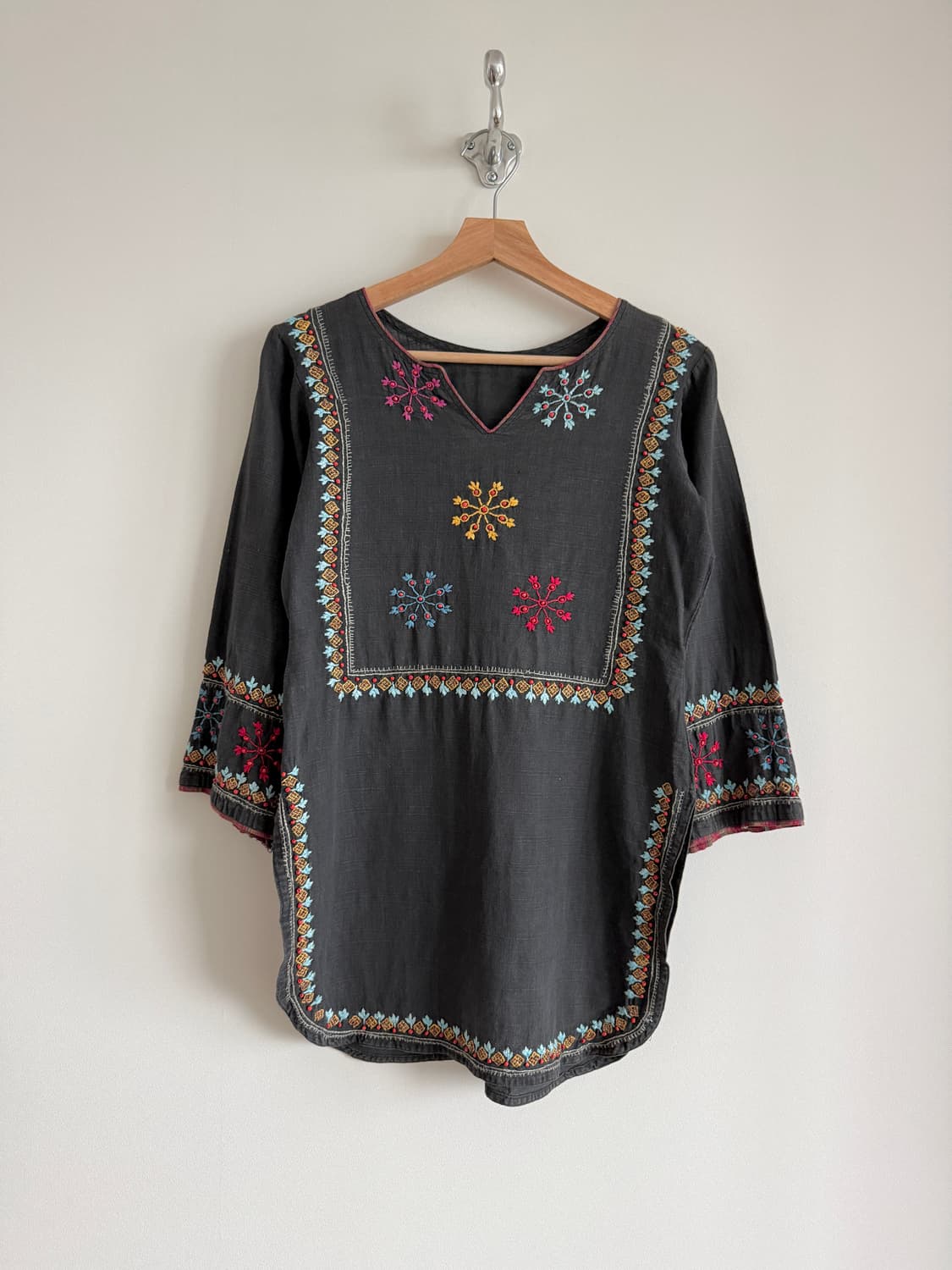 Pre owned 7부 자수 블라우스 상품이미지1