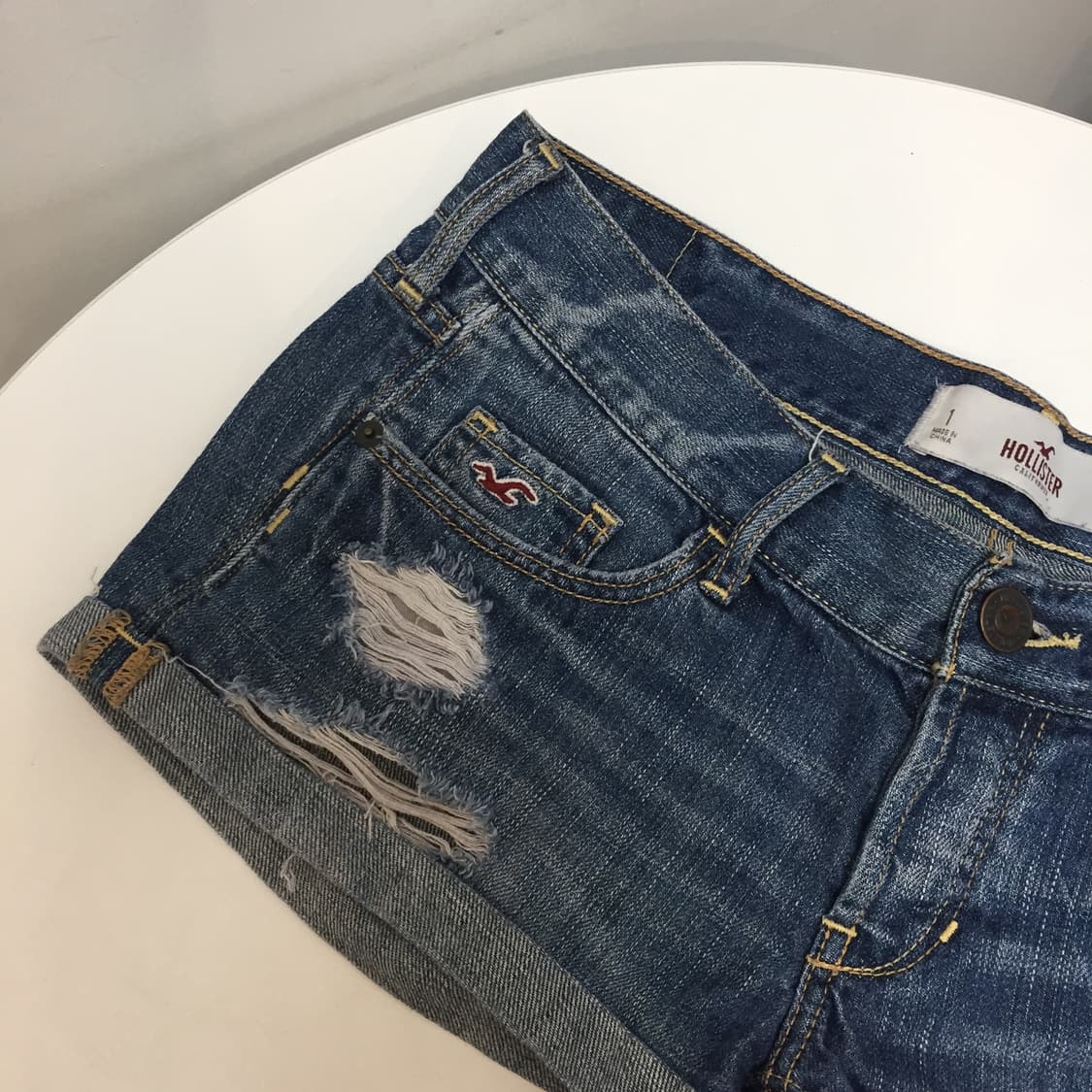 Hollister 홀리스터 갸루 로우 데미지 롤업 핫팬츠 상품이미지4