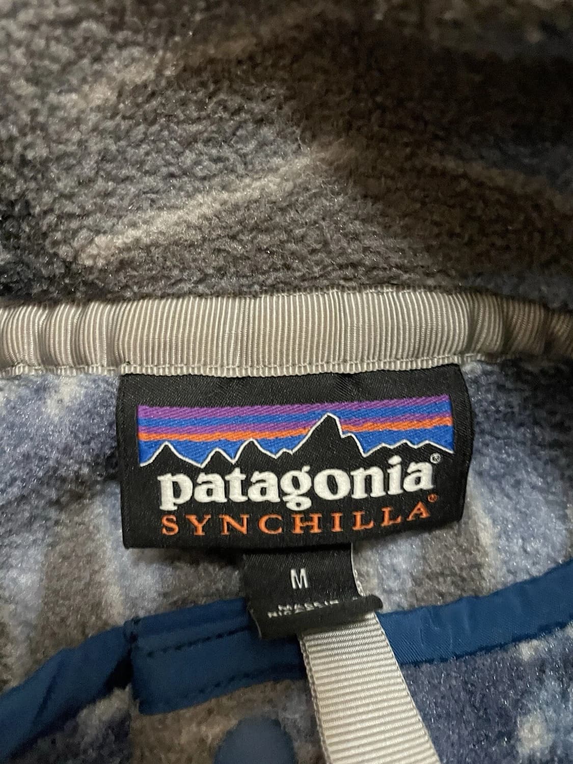 17FW 파타고니아 신칠라 스냅-T 아즈텍 패턴 상품이미지5