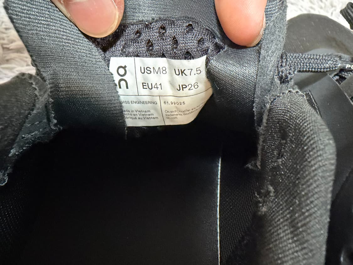 온 러닝 클라우드몬스터 올 블랙 상품이미지3