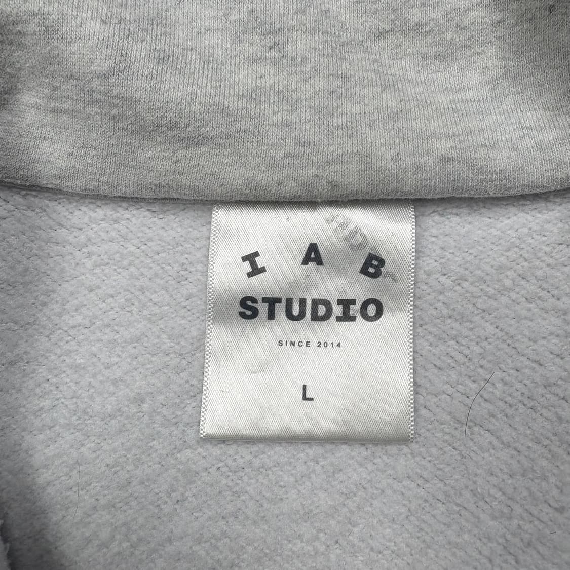 아이앱 스튜디오 하프집 스웻셔츠 상품이미지5