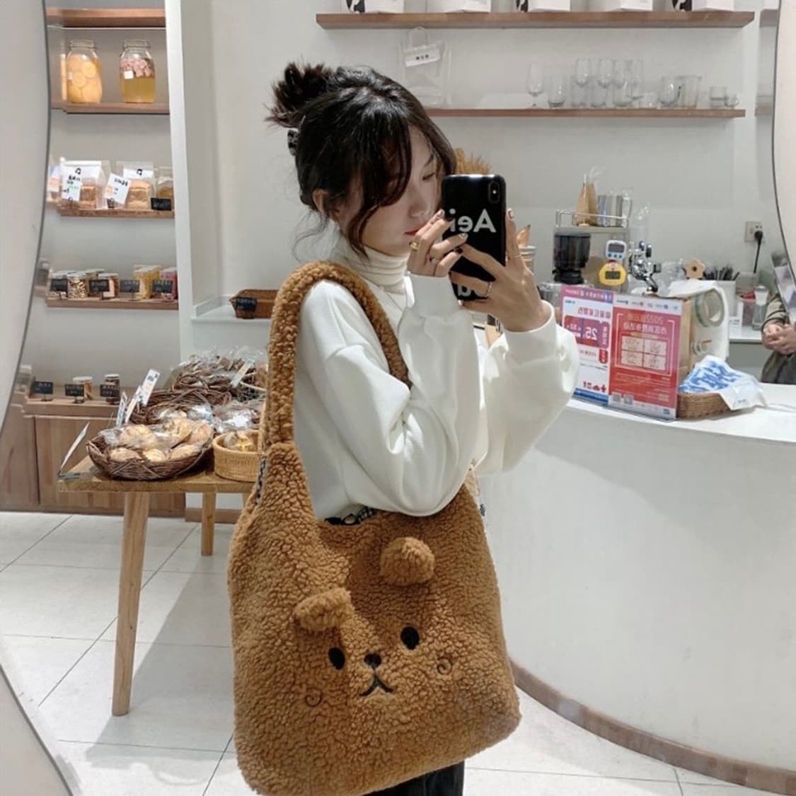 [새상품] 곰돌이 퍼 숄더백 상품이미지3