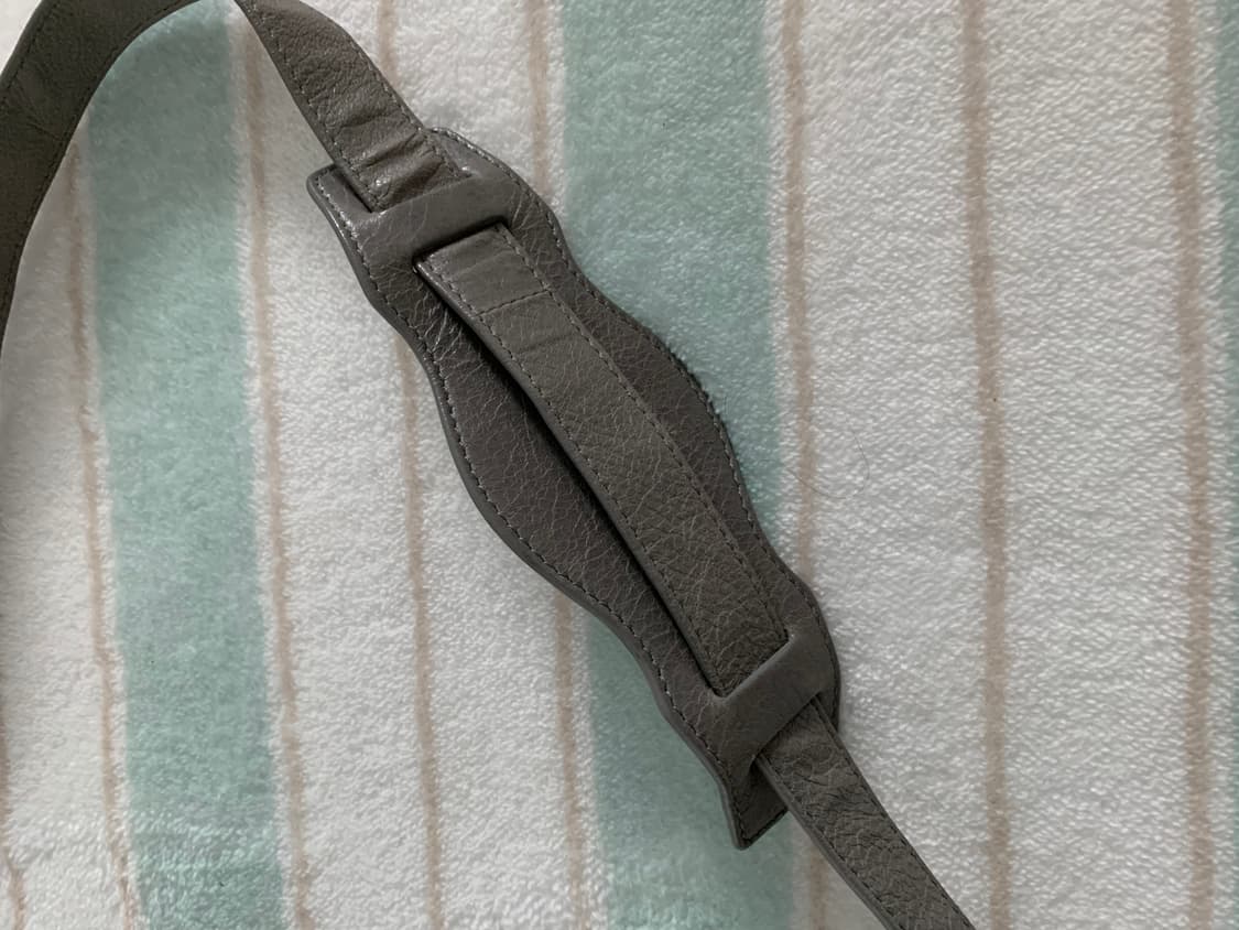 발렌시아가 시티 모터백 그레이 벨로백 상품이미지9