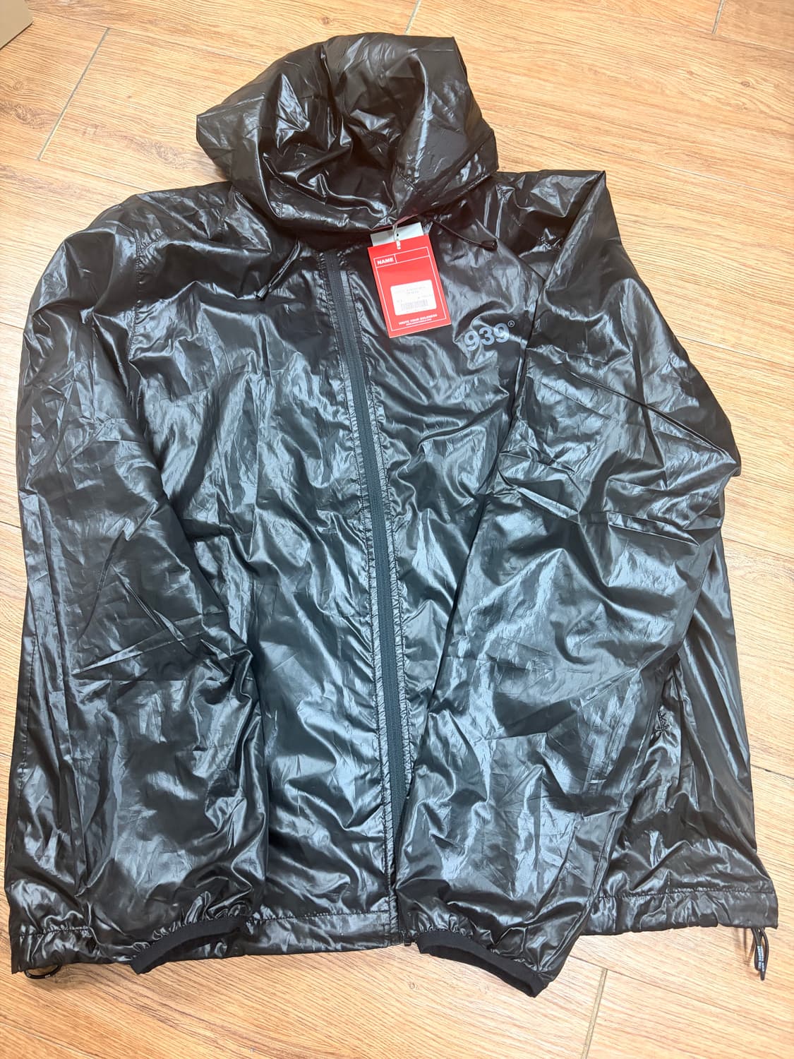 아카이브볼드 블랙 유광 바람막이 상품이미지4