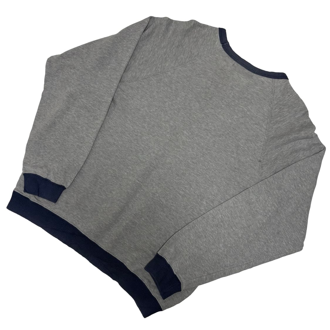 맥그리거 컵 오피셜 스펙테이터 래글런 맨투맨 상품이미지4