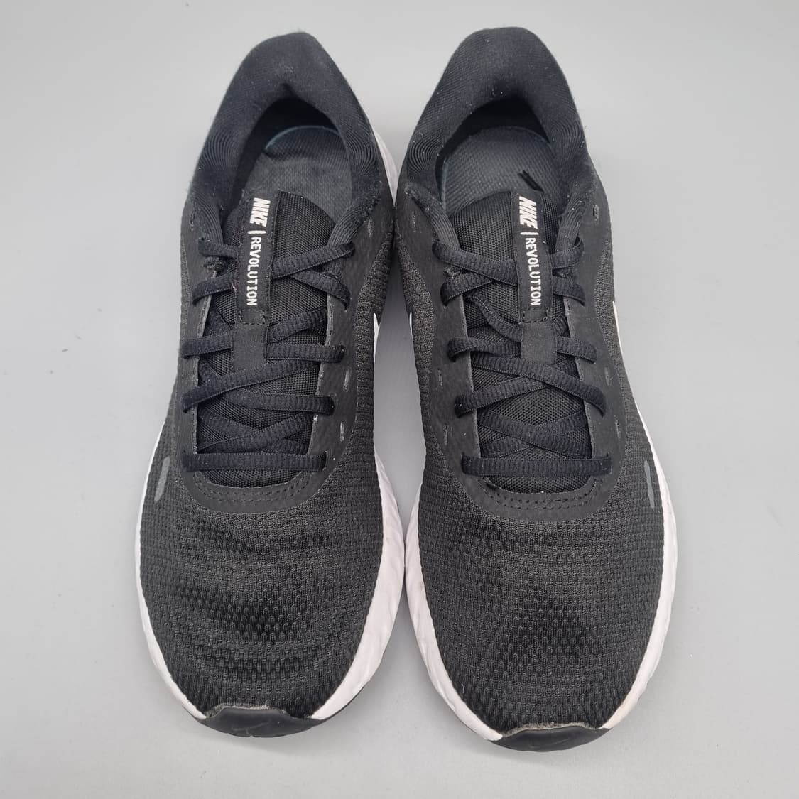 나이키 레볼루션5 남성운동화255 상품이미지2