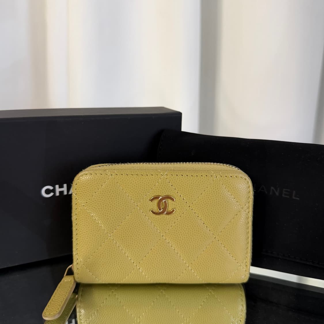 샤넬 클래식 캐비어 지퍼 카드지갑 상품이미지3