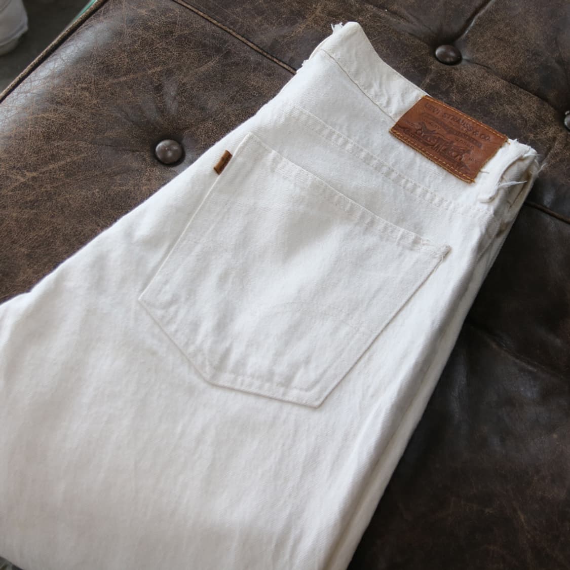 80's 리바이스 626-14 레더탭 화이트 진 (여성용 28.5) 상품이미지1