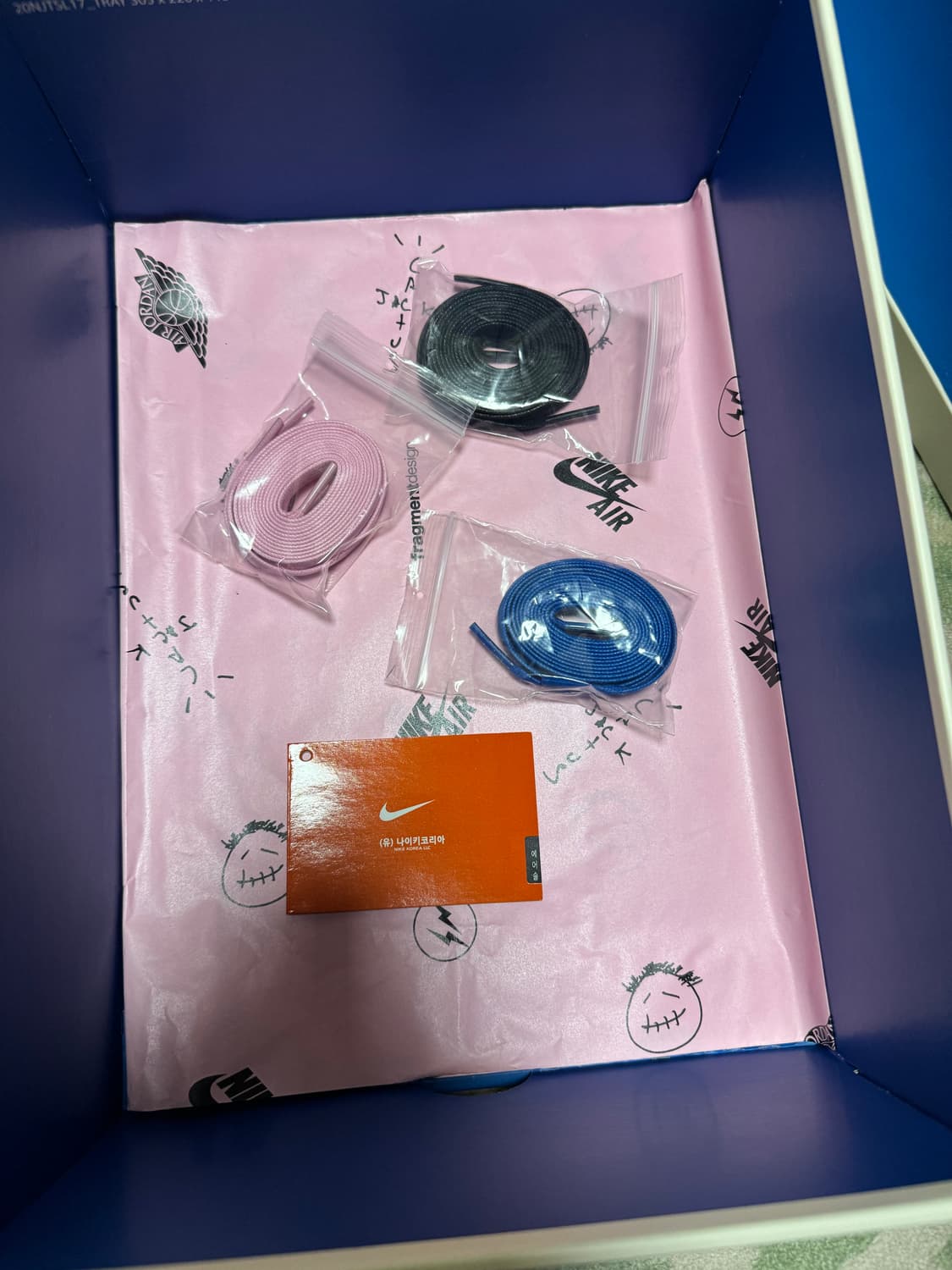 조던 1 x 트래비스 스캇 x 프라그먼트 레트로 로우 OG 270 상품이미지6