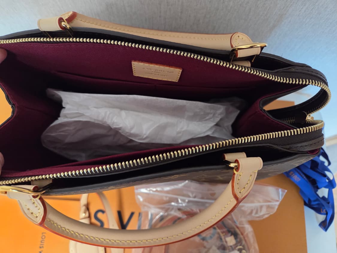 루이비통 쁘띠뜨팔레 상품이미지3