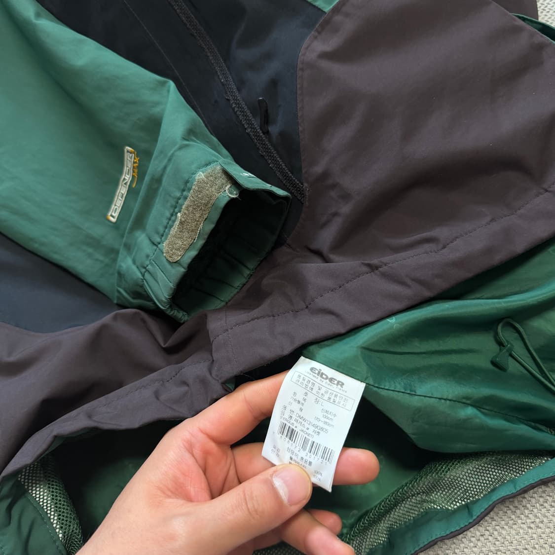아이더 배색 퍼거스 바람막이 자켓 상품이미지3