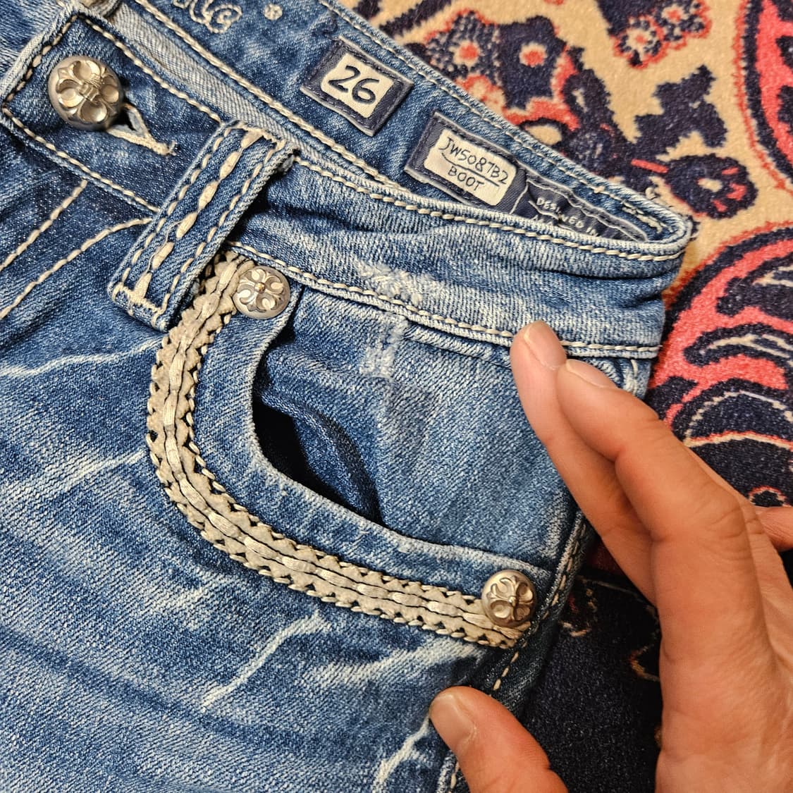 Miss Me 버튼 자수 y2k 디테일 데님 부츠컷 팬츠 26size 상품이미지5