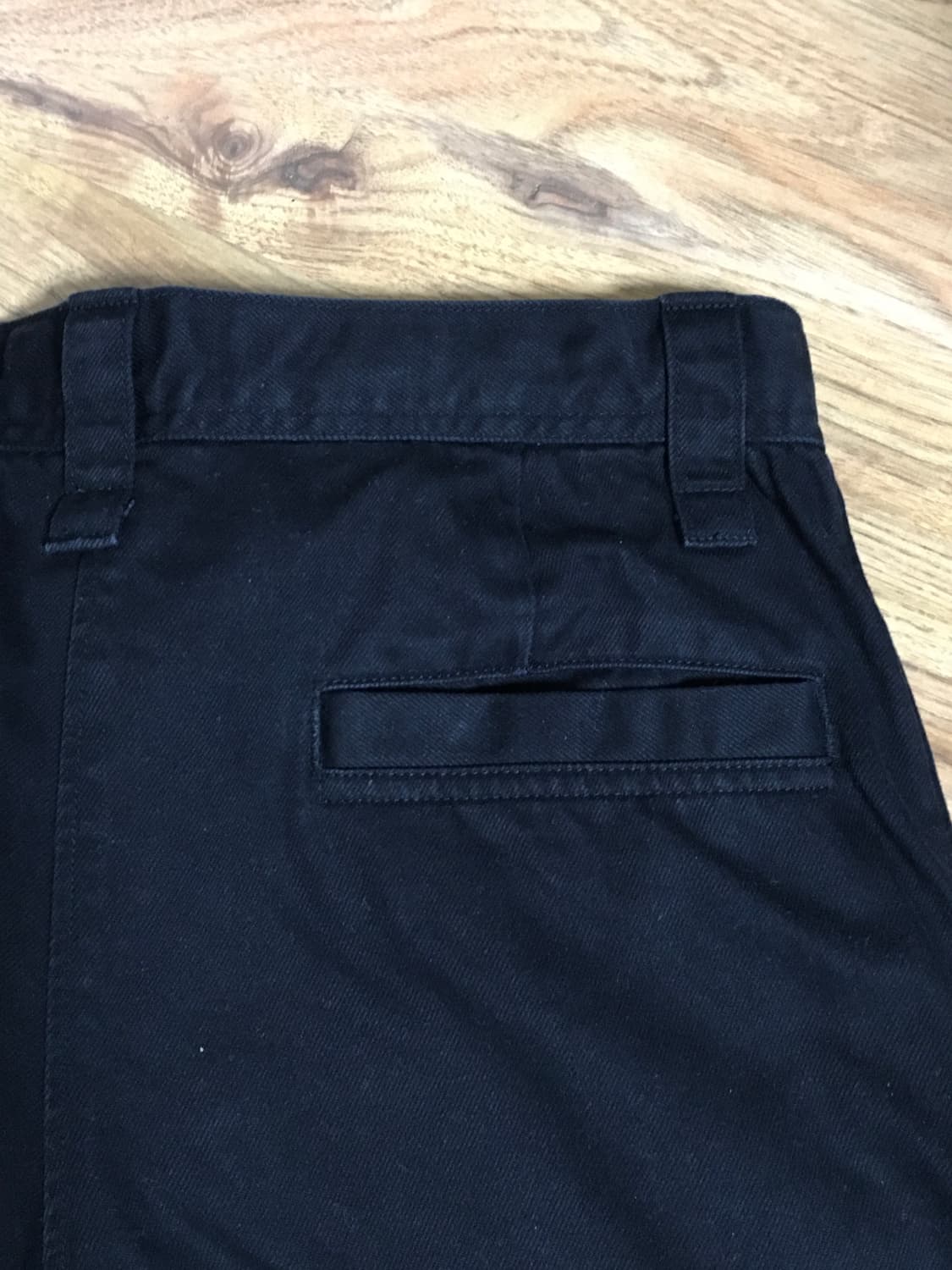 유니클로 와이드핏 치노팬츠 black 76 상품이미지6