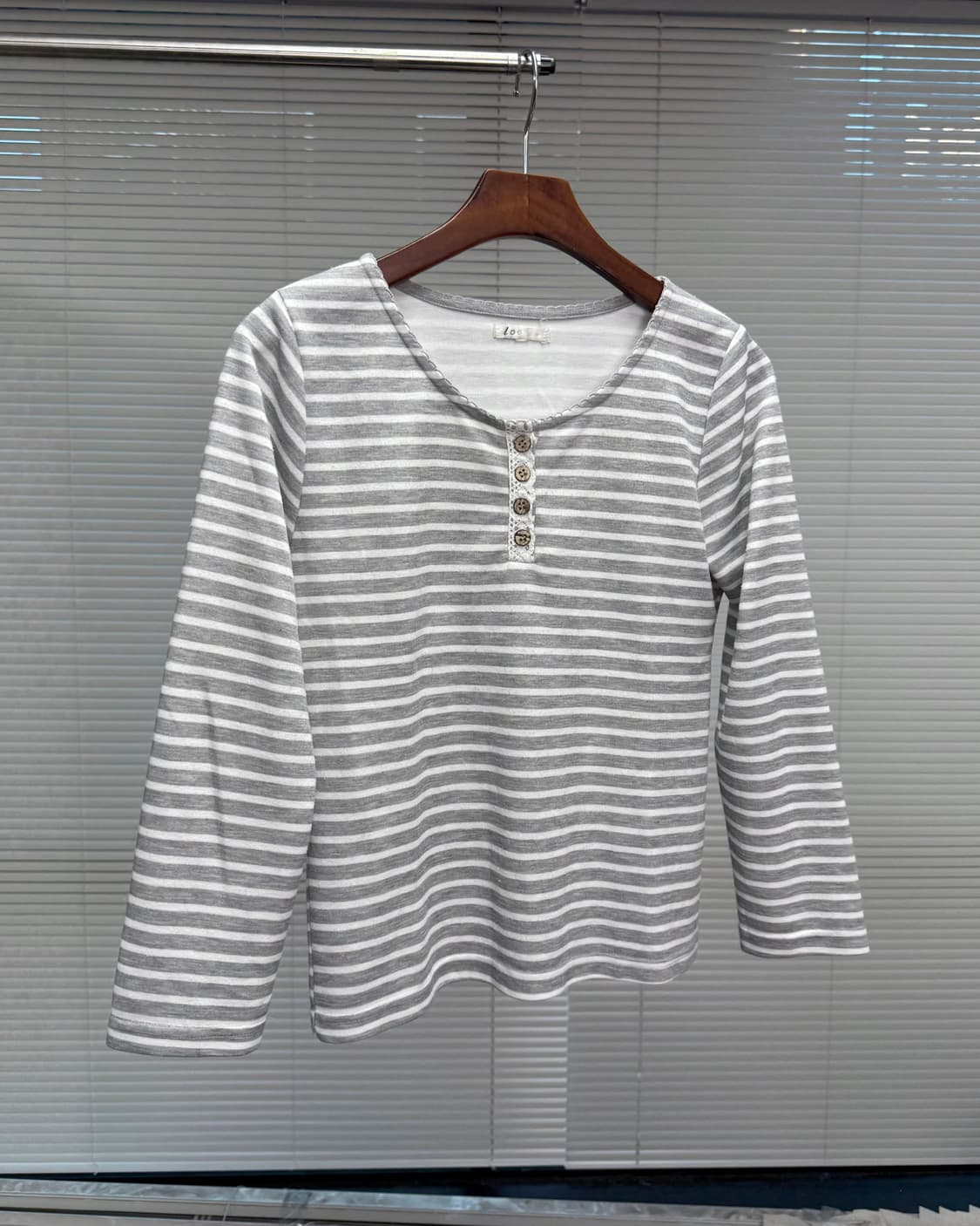 loe 헨리넥 티셔츠 상품이미지1
