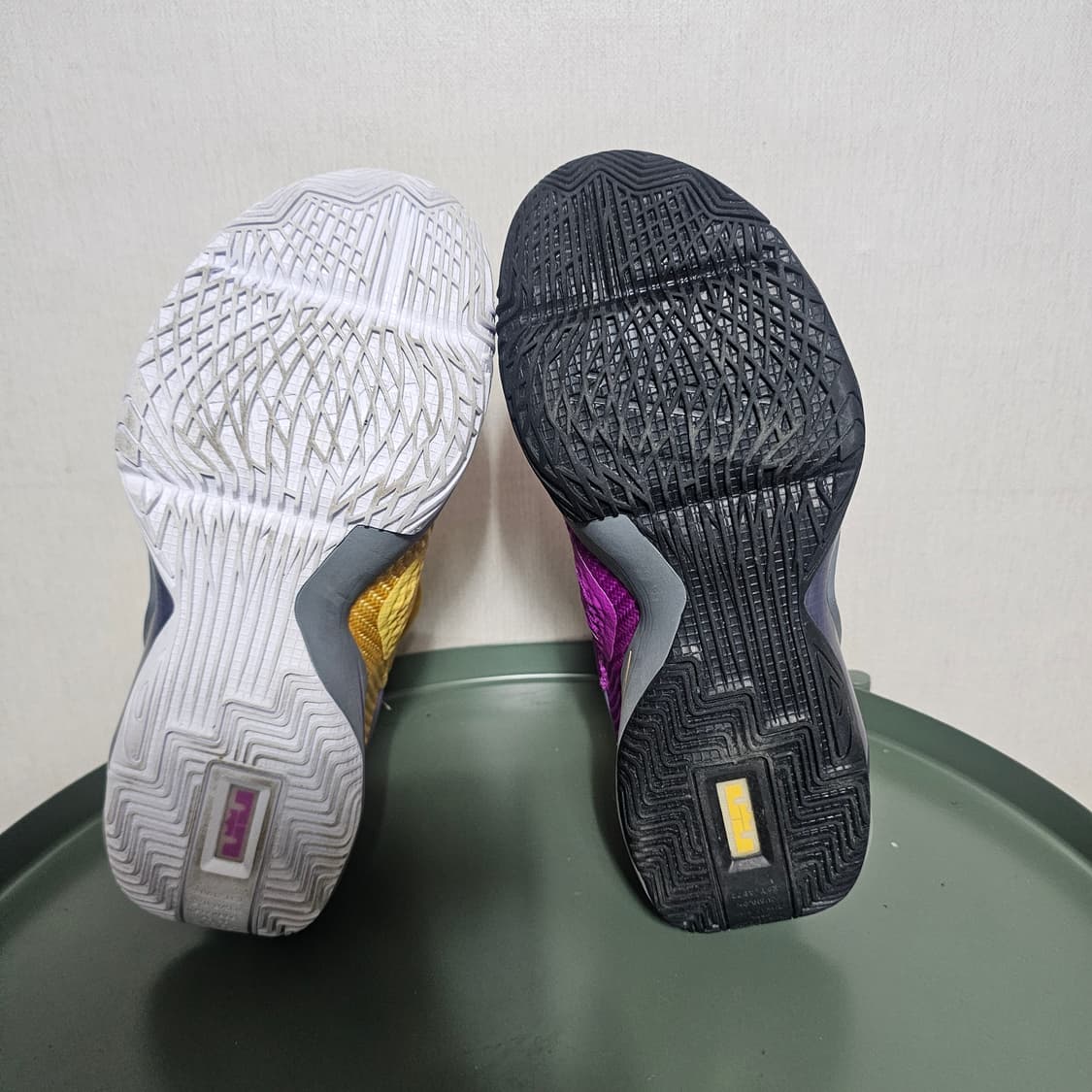 250나이키 르브론 솔저 농구화 옐로우/퍼플 상품이미지3