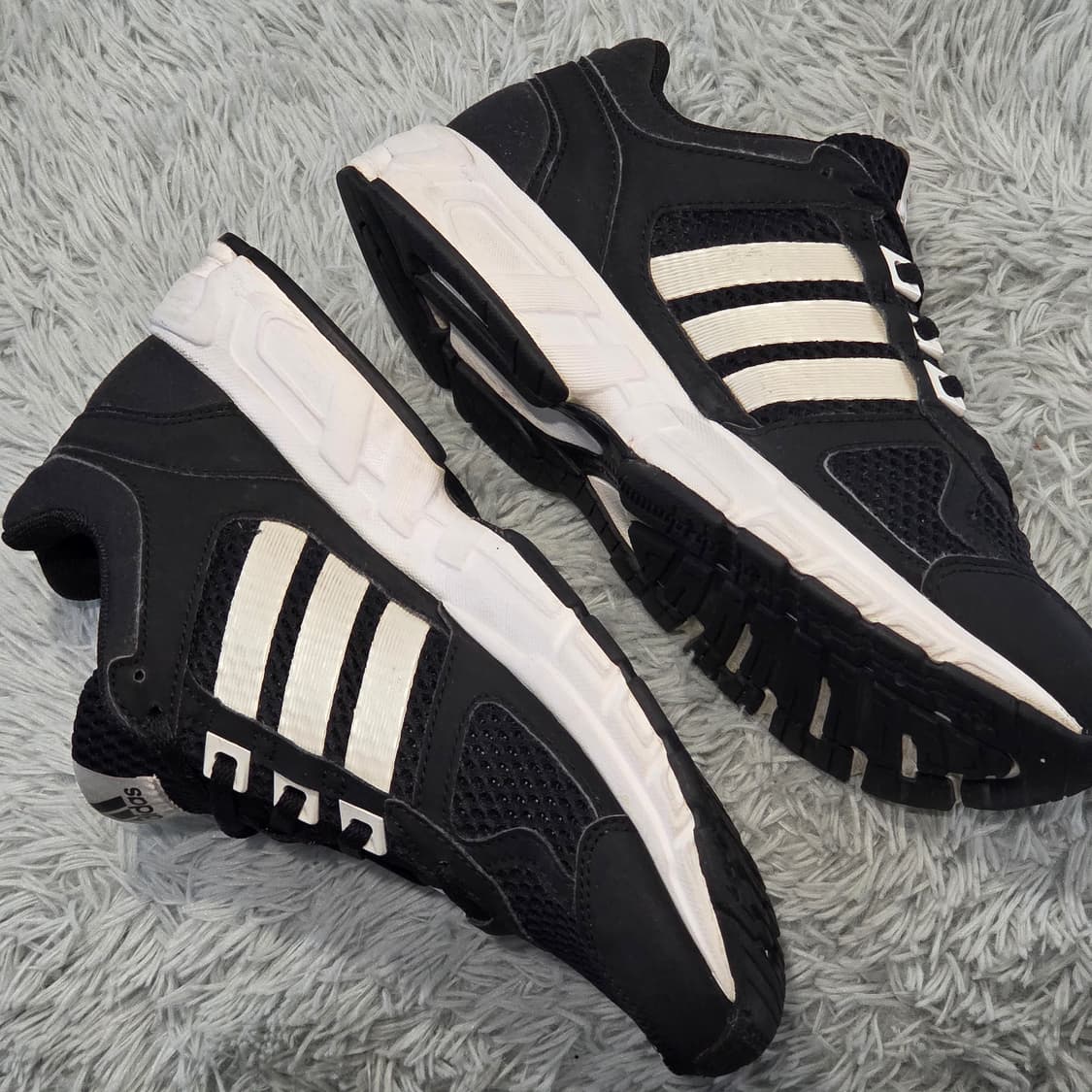 3q-28:아디다스 러닝 스니커즈 블랙화이트 (235mm) 상품이미지7