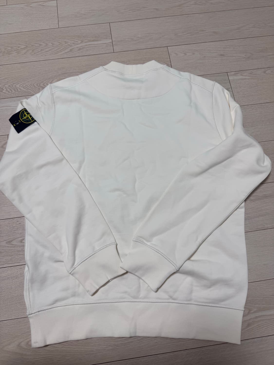 스톤 아일랜드 맨투맨 아이보리 상품이미지4