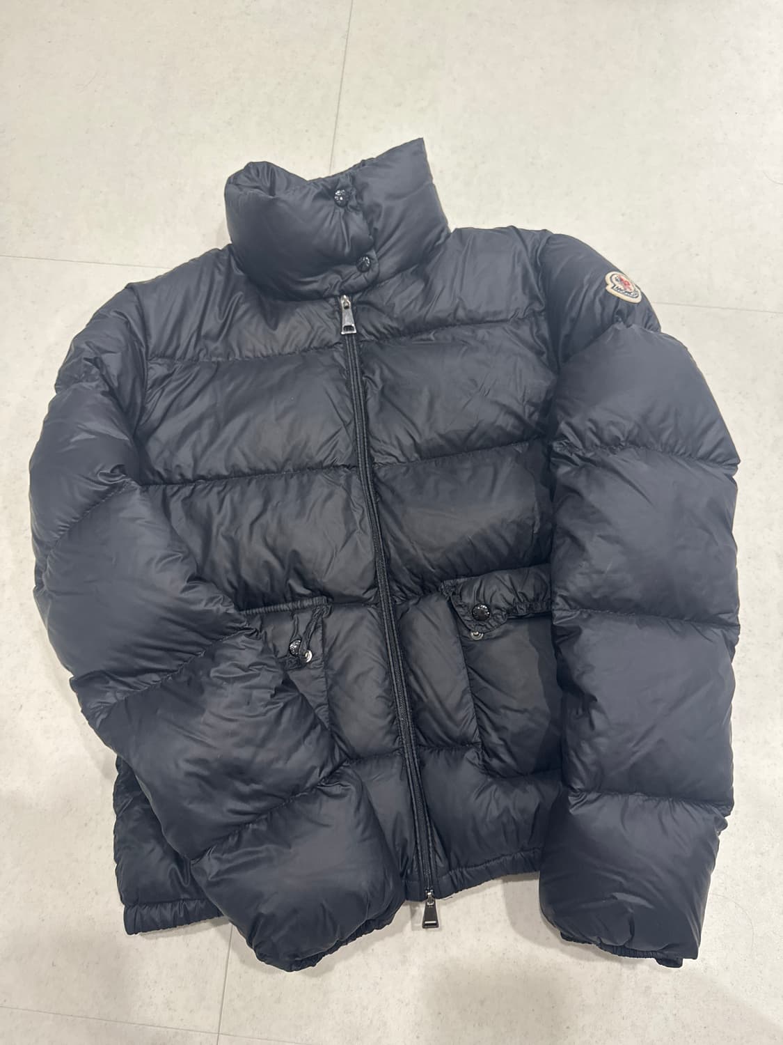 몽클레어 라니크 여성숏패딩  상품이미지1