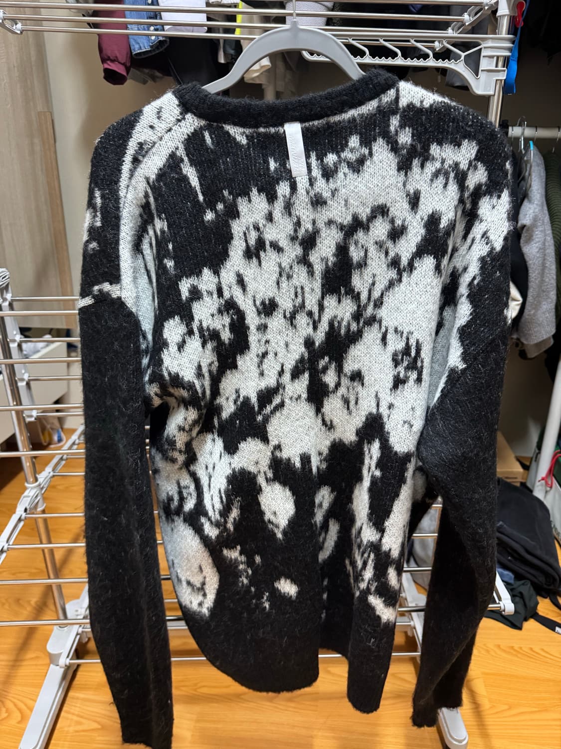 노메뉴얼 헤어리 가디건 블랙 xl 상품이미지2