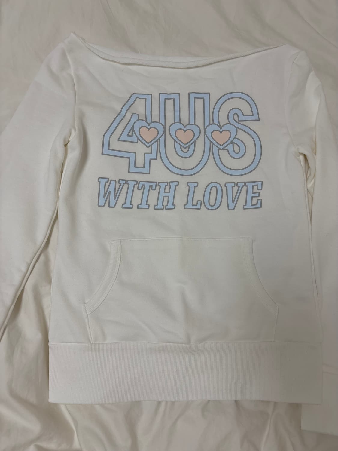 (새상품)포어링 맨투맨 4US Pocket sweatshirts 오프숄더 상품이미지2