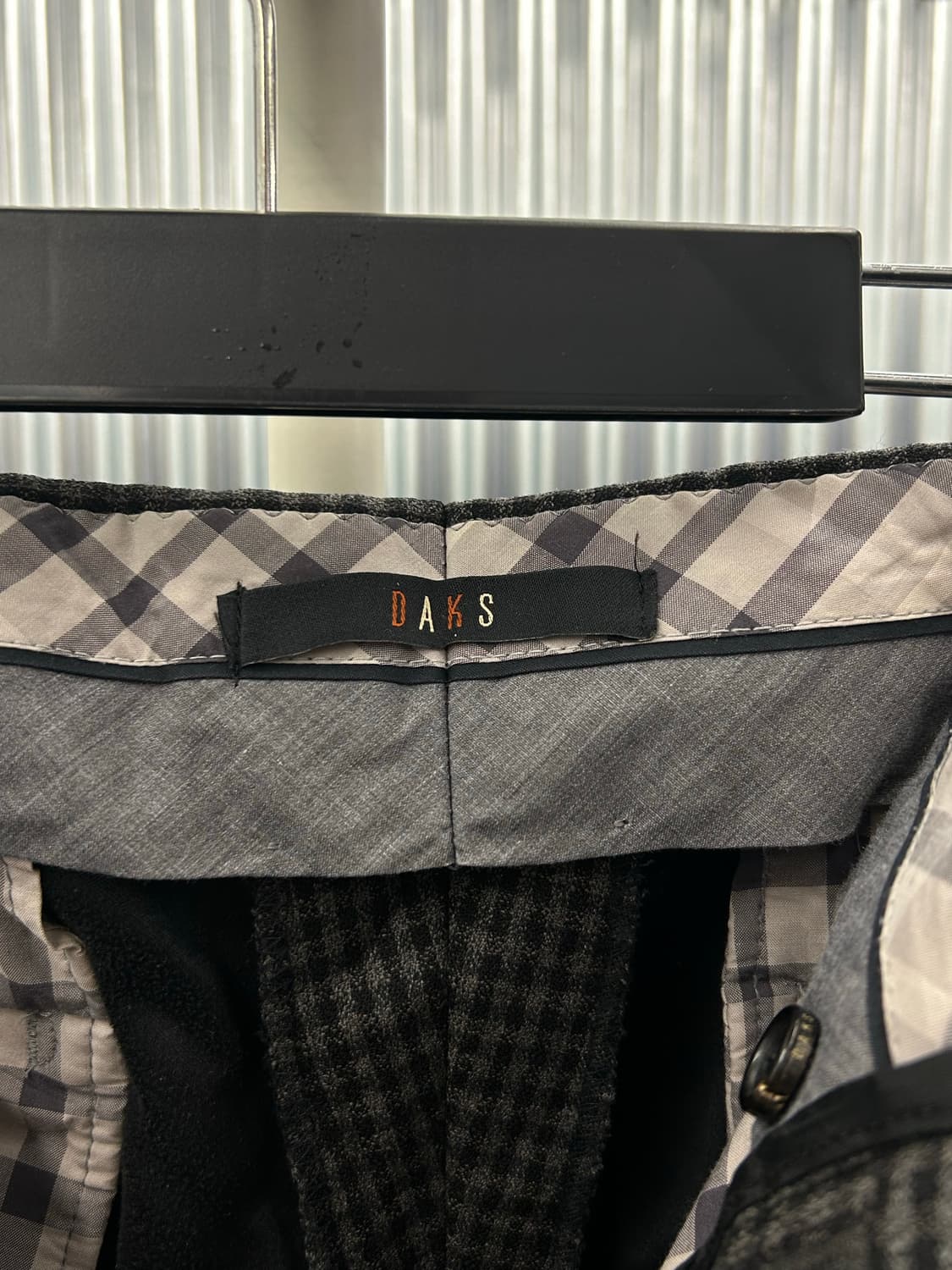 DAKS 클래식 캐시미어 혼방 슬랙스 상품이미지5