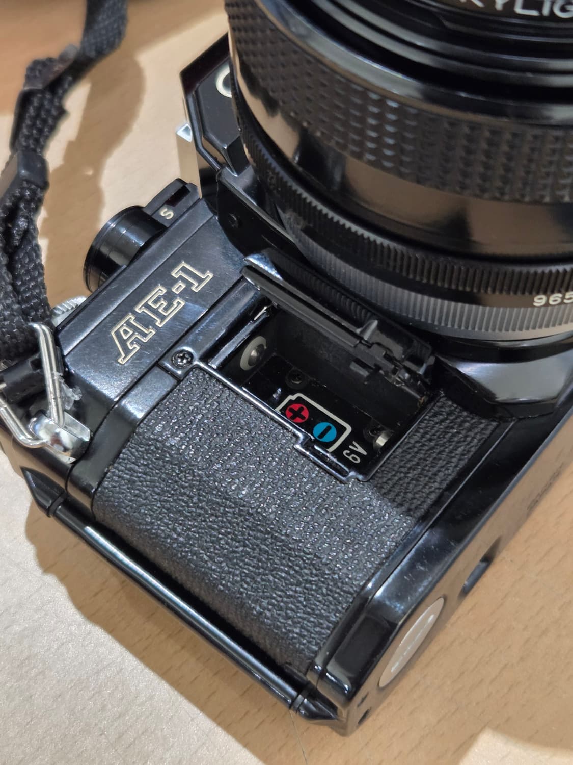 캐논 AE-1 블랙 + 캐논 55.2 FD 렌즈 상품이미지3