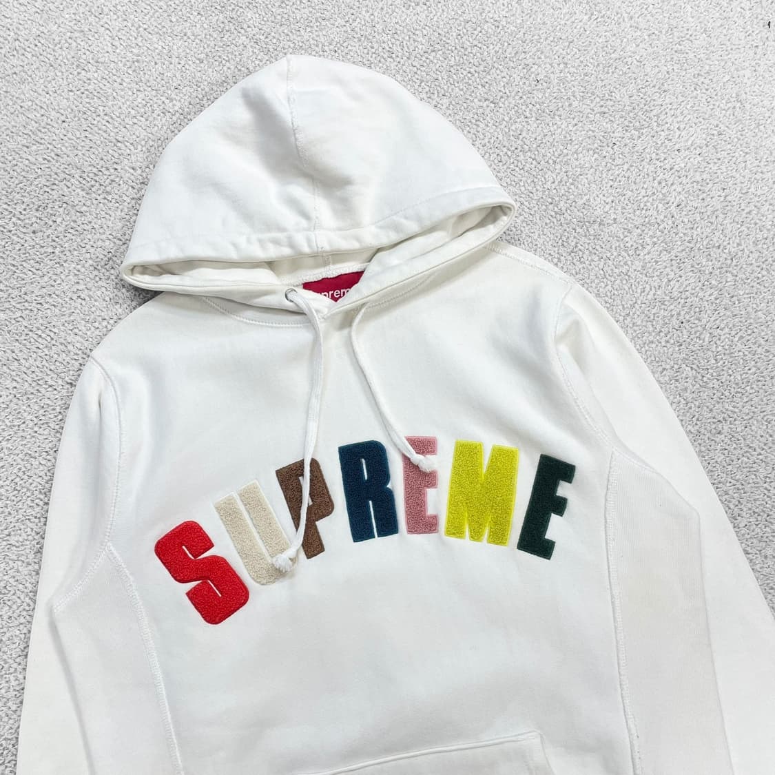 슈프림 Supreme 셔닐 아치 로고 후드티 화이트 상품이미지2