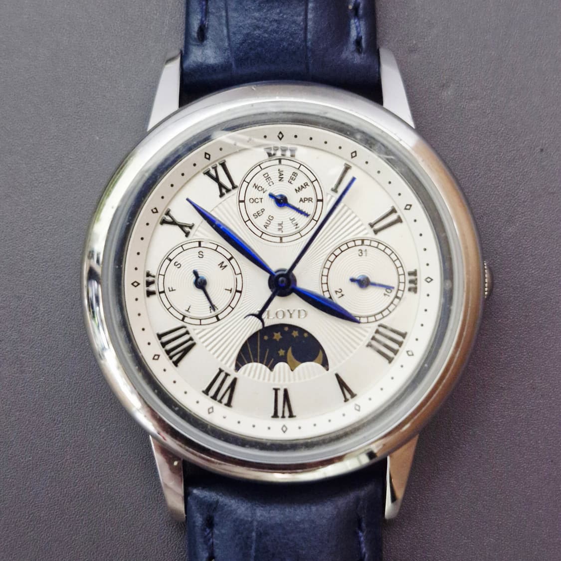 [새제품] 로이드 멀티펑션 문페이즈 시계  상품이미지1