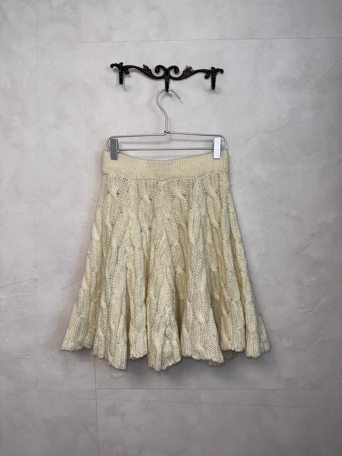 Ivory twist unbalanced knit skirt 상품이미지2