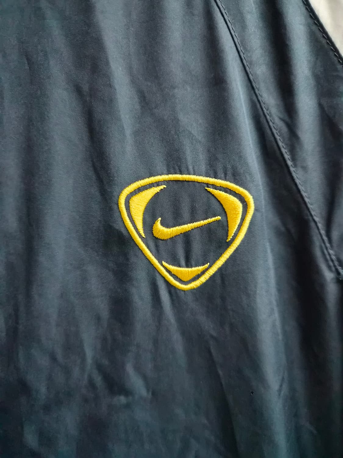 L/100) 나이키 tiempo 바람막이 팝니다 상품이미지3