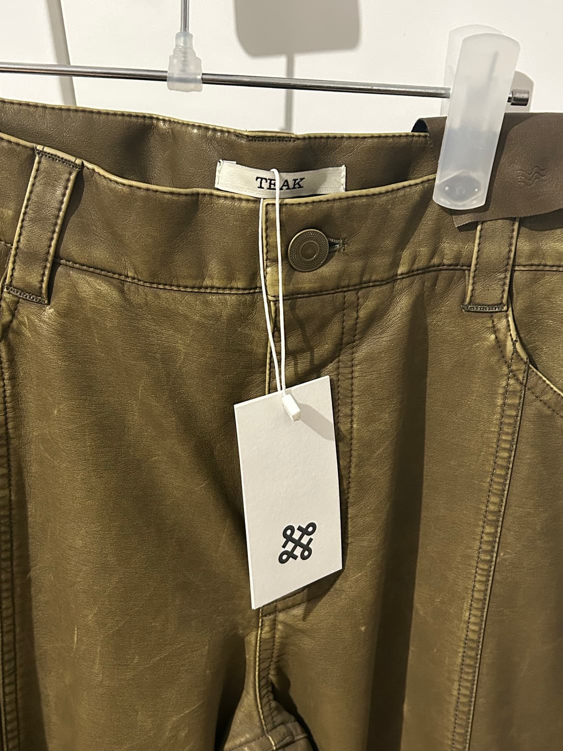 teak OLIVE LEATHER JEANS 상품이미지3