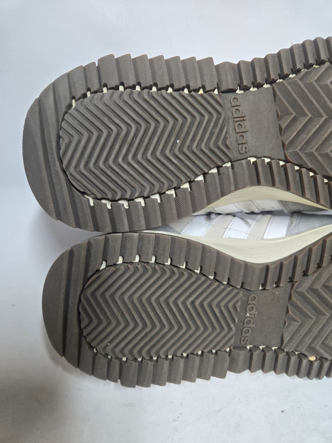 아디다스 Retropy  그레이 스니커즈 255 상품이미지7