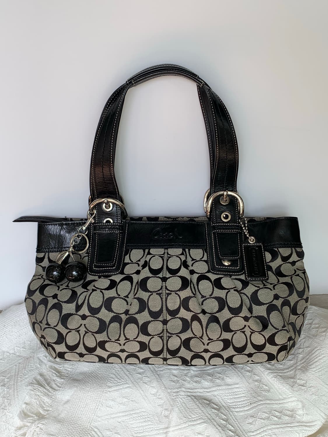 🖤Coach 블랙 숄더 백 상품이미지1