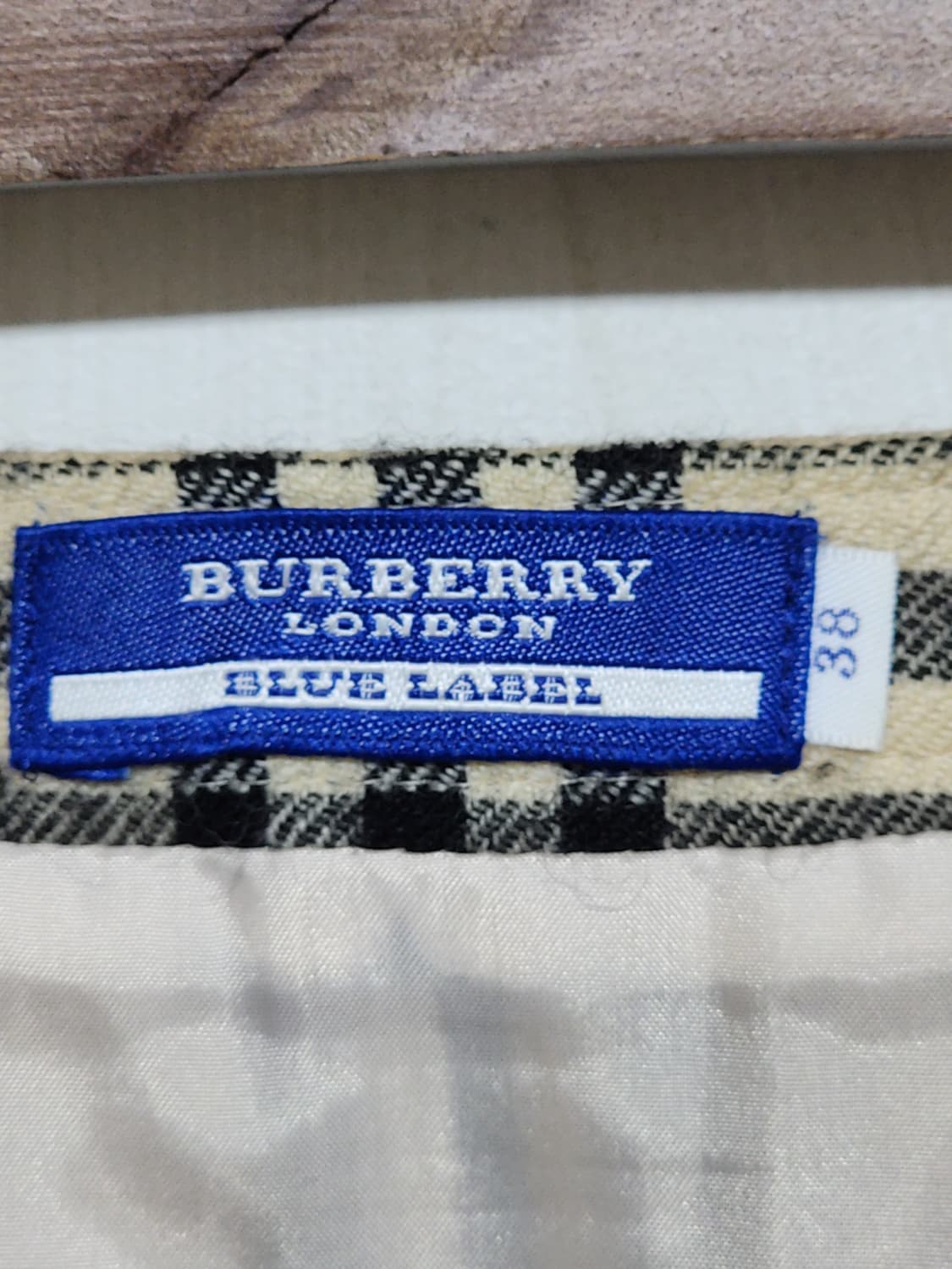 (27) 버버리 울스커트 노바체크 알파카 모직치마  상품이미지3