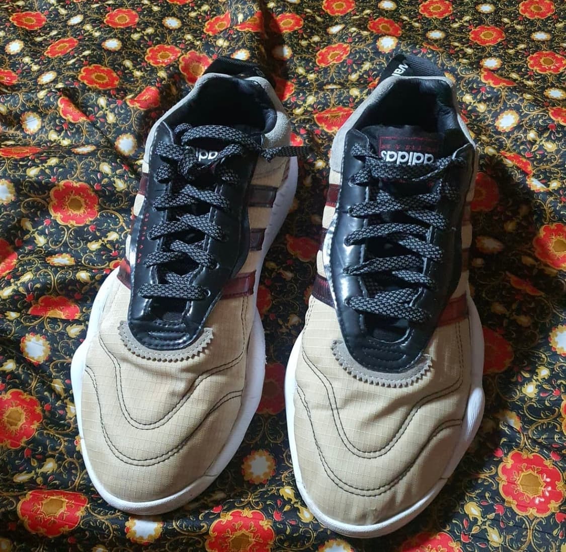 아디다스 알렉산더왕 콜라보 스니커즈 275mm 상품이미지1