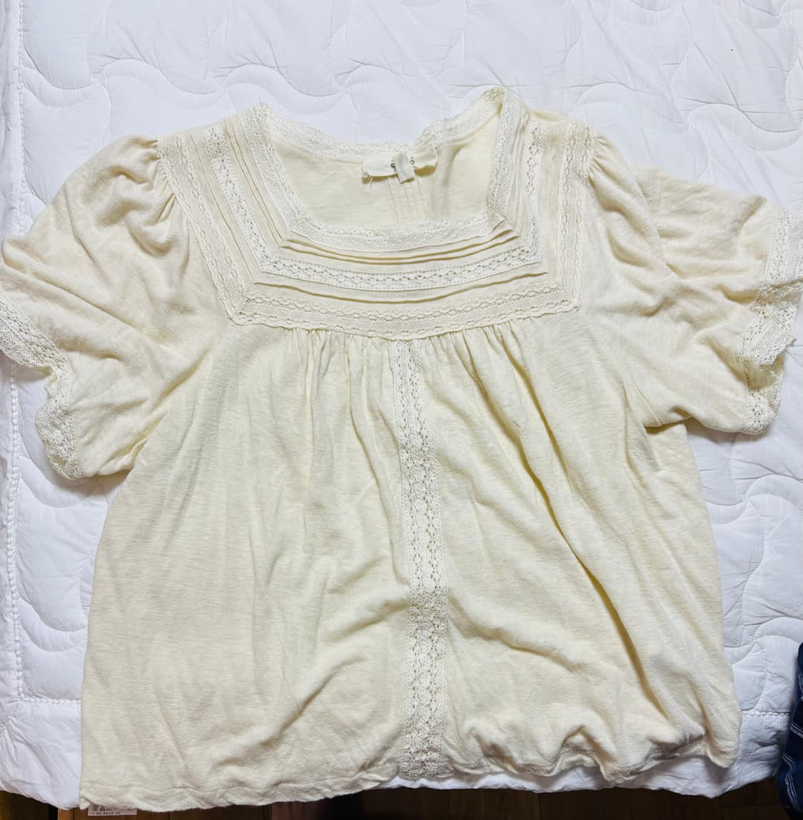 아떼 바네사브루노 스퀘어넥 블라우스 s사이즈 상품이미지1