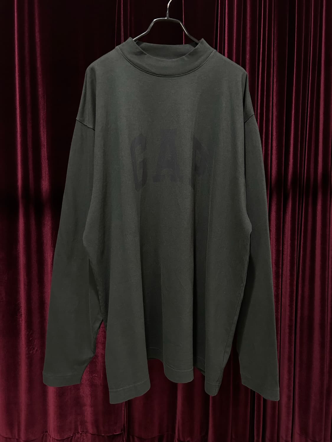 YEEZY DOVE LONG SLEEVE DARK GREY 상품이미지3