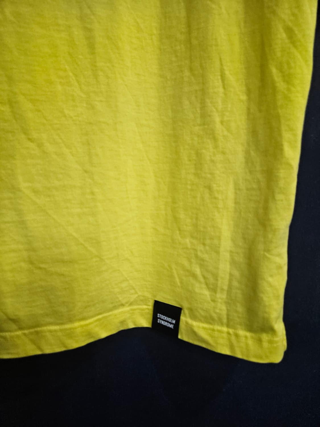 스톡홀름 프린팅 옐로우 남성 오버핏 100~105 반팔티  상품이미지5
