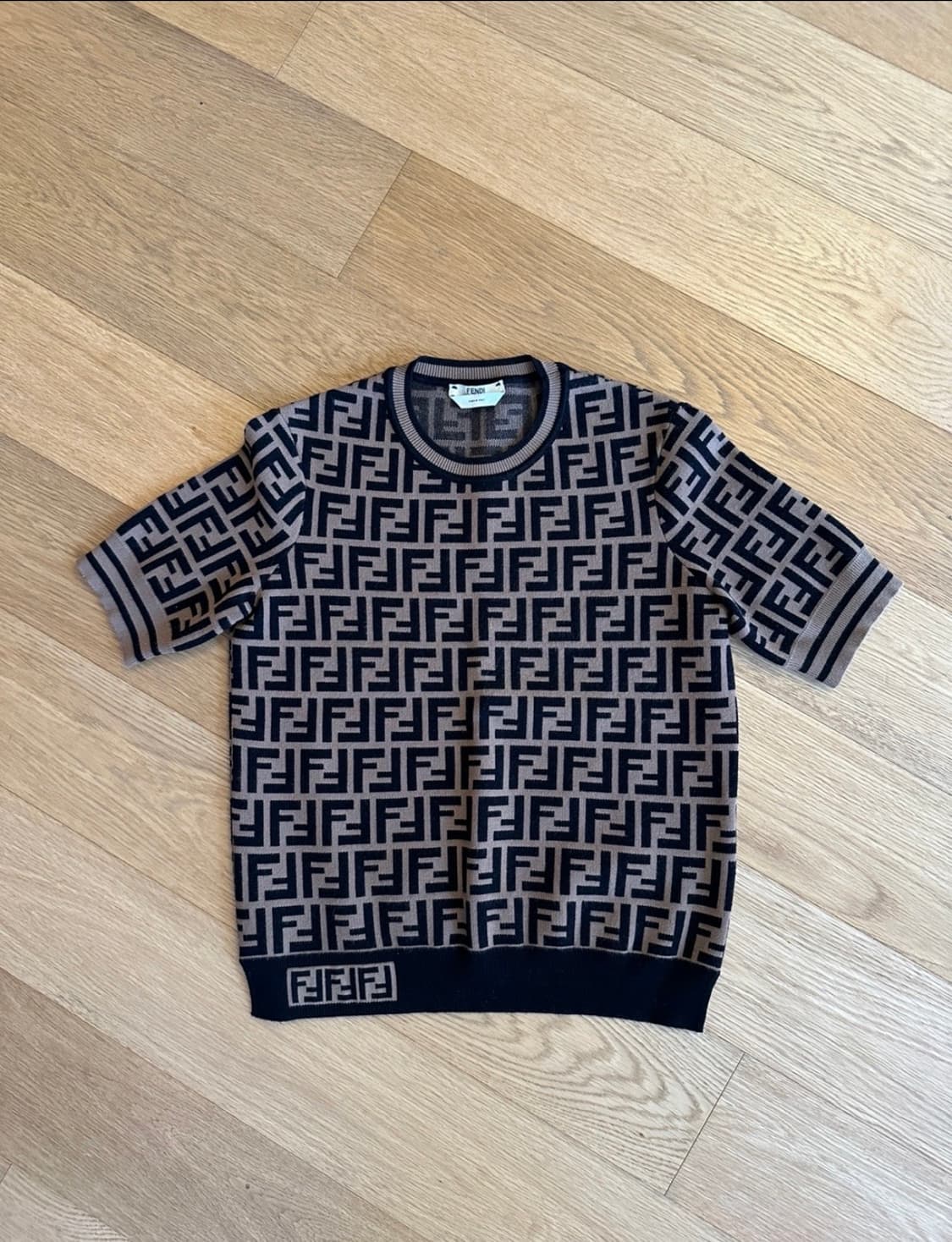 팬디 FF 모노그램 니트 36  상품이미지1