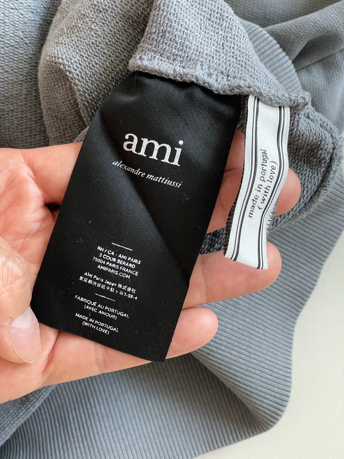 아미 스몰 하트 맨투맨 그레이 S사이즈 상품이미지4