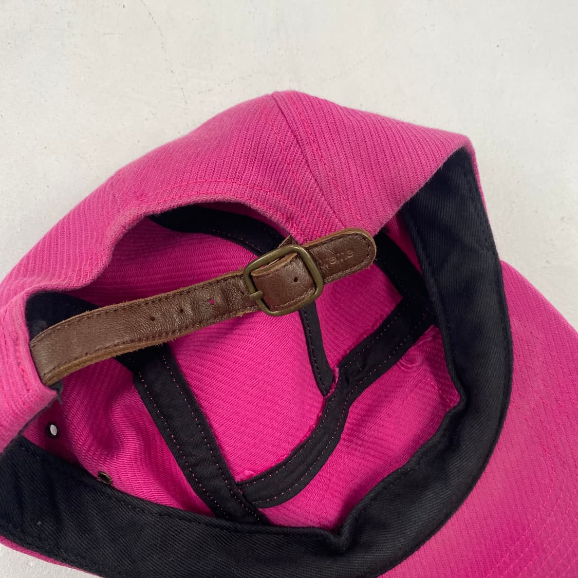 슈프림 레더 스트랩 박스 로고 핑크 캠프 캡 상품이미지4