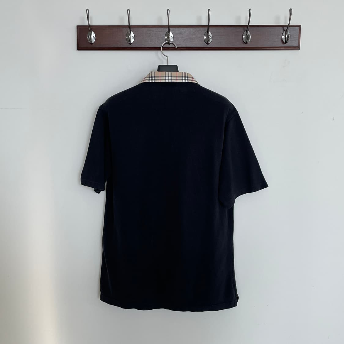 버버리 카라 노바 체크 PK 블랙 반팔 티셔츠 상품이미지3